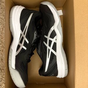Asics Women's Black and Gray Shoes